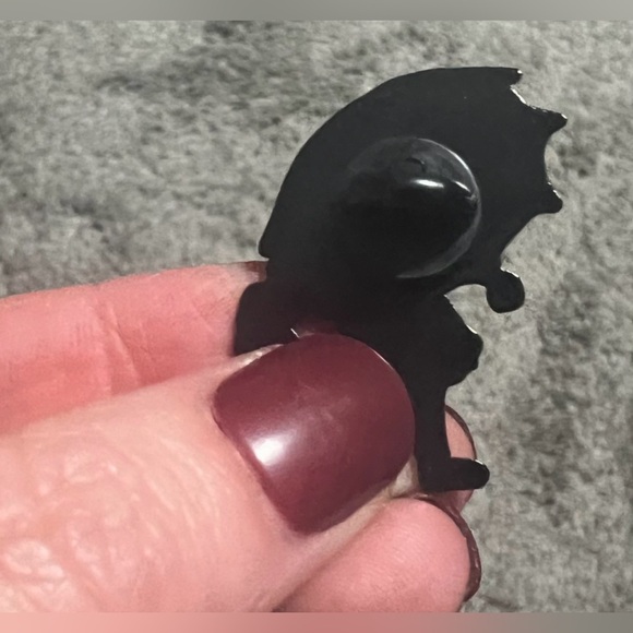 $3 HALLOWEEN PIN BROOCH. NEW. $3 IF BUNDLED - Picture 3 of 6